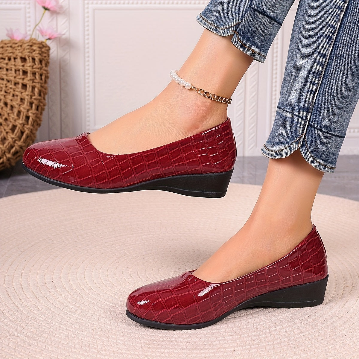 Orthopedic Leather Walking Shoes – Lightweight Anti-Slip Comfort
