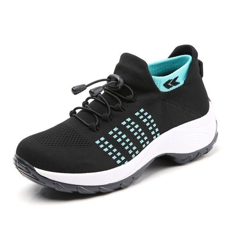 Comfortable women's shoes with air cushion support to reduce back and knee stress