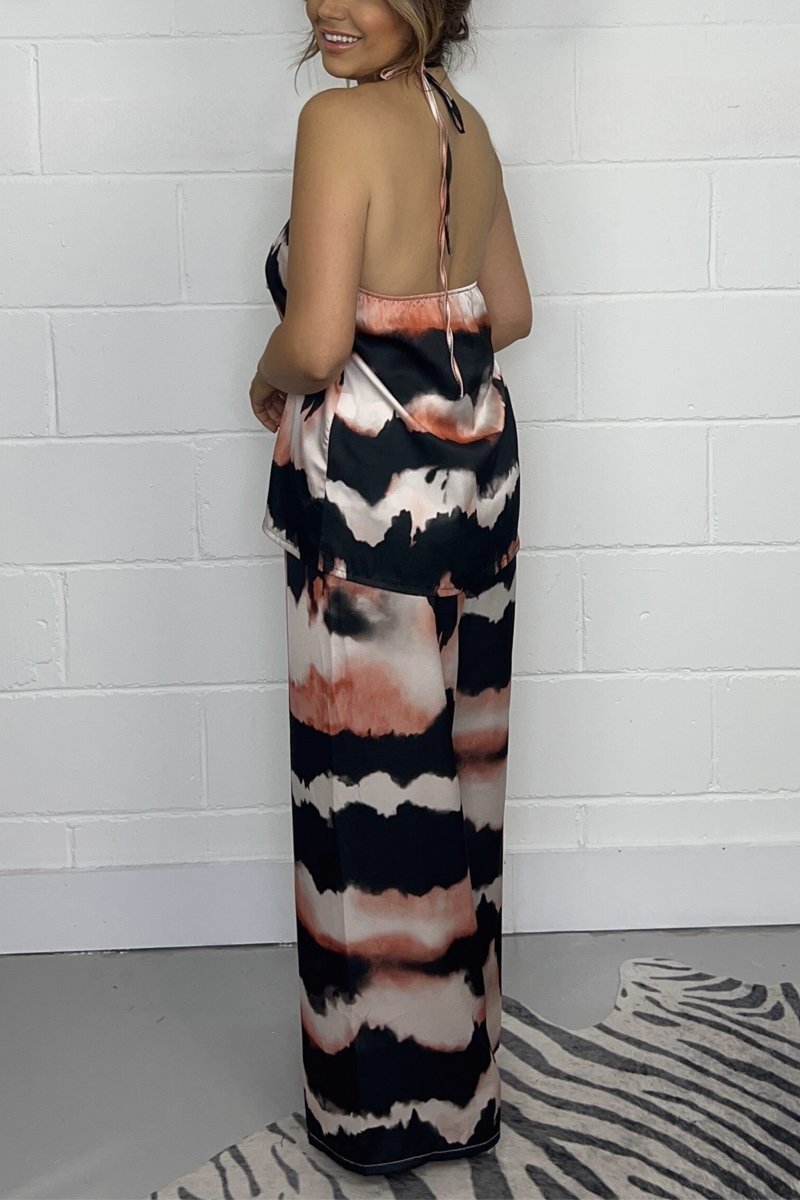 Ensemble haut court licou à nœud et pantalon tie-dye pour femme