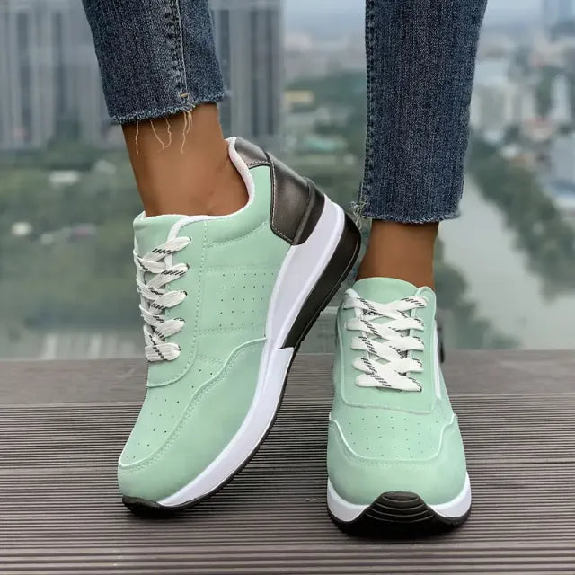 Women's Versatile Low Top Fashion Sneakers