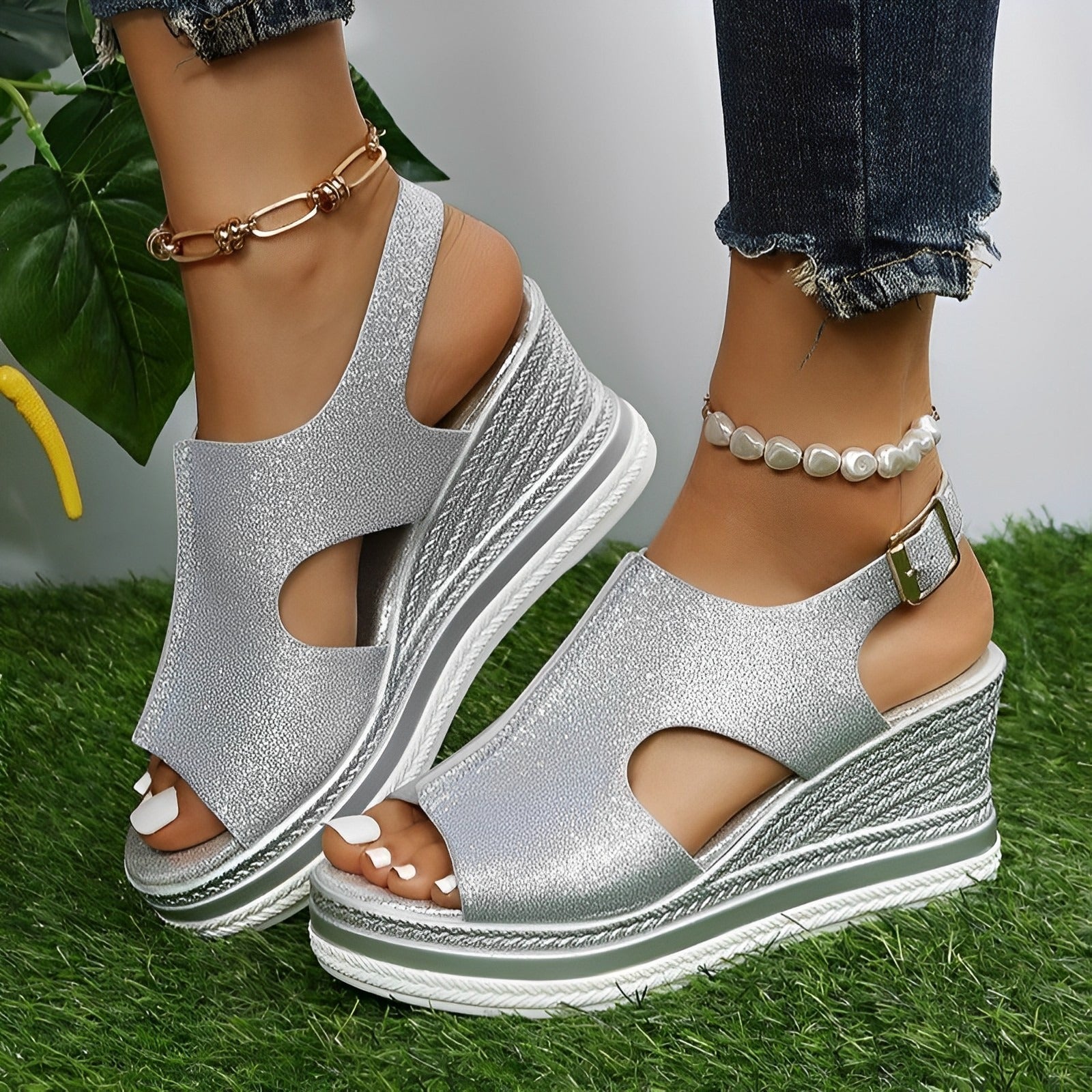 New Orthopedic Sandals