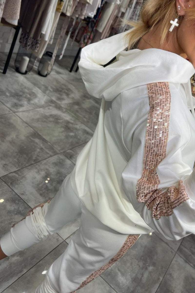 Women’s Sequined Hooded Casual Suit – Stylish & Comfortable Set